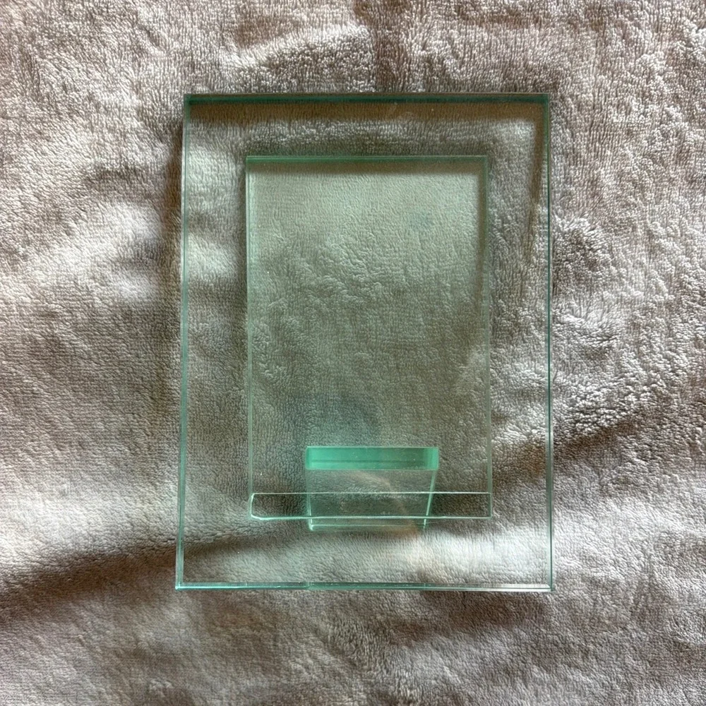 Clear Glass Picture Frame with Easel Back Tabletop Photo Display - C769